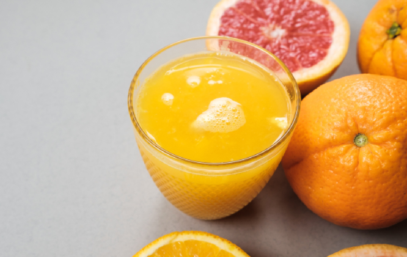 Лимонады, смузи и мохито: 5 рецептов прохладительных напитков для жаркого лета